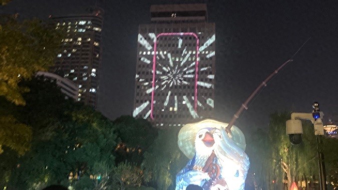 黄浦：光影人流动起来，夜间消费热起来_黄浦：光影人流动起来，夜间消费热起来_
